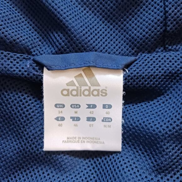 Adidas triple stripe sleeved hooded windbreaker. Unisex Size M - Picture 4 of 6